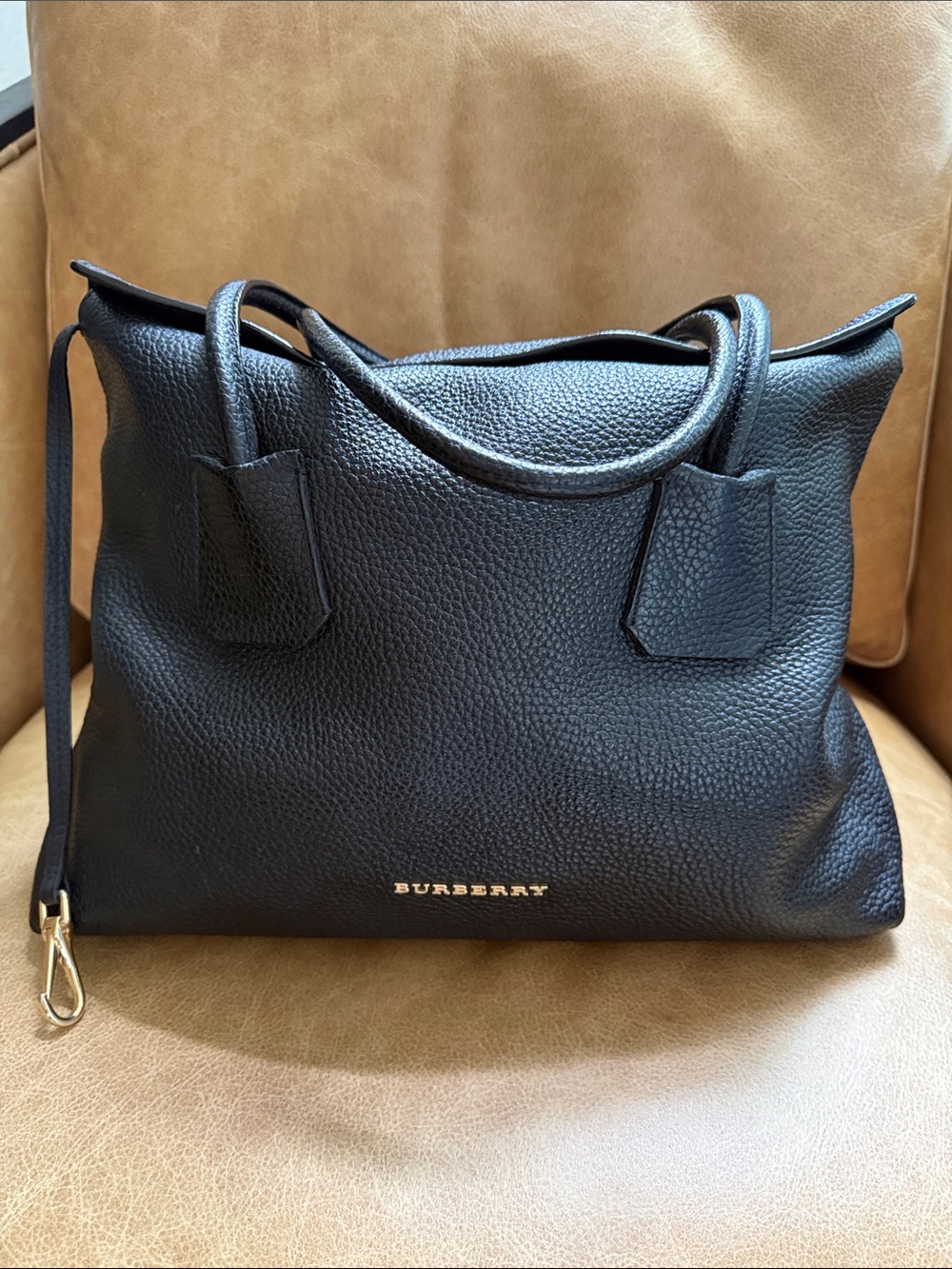 Burberry Black Pebbled Leather Hobo Tote Bag Check Lining + Dust Bag